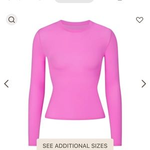 Skims Fits Everybody Long Sleeve top